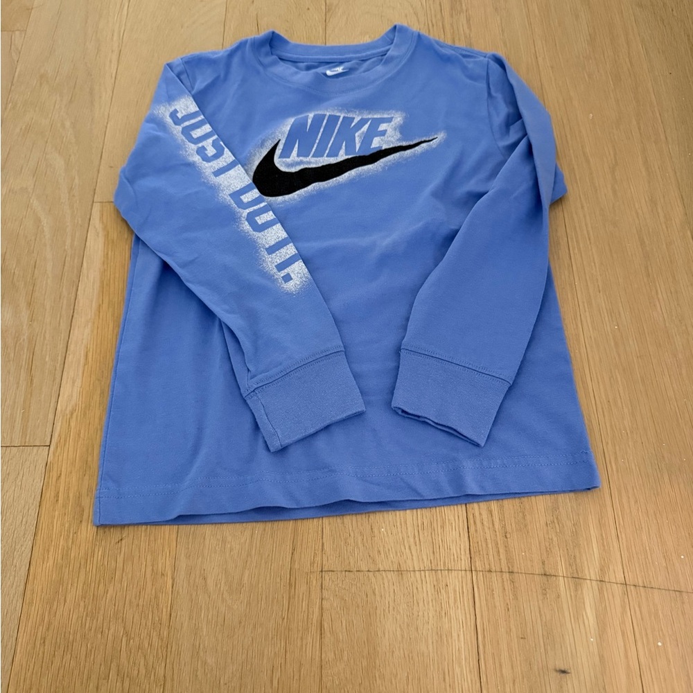 Nike Kids Long Sleeve Tee in Blue with Logo